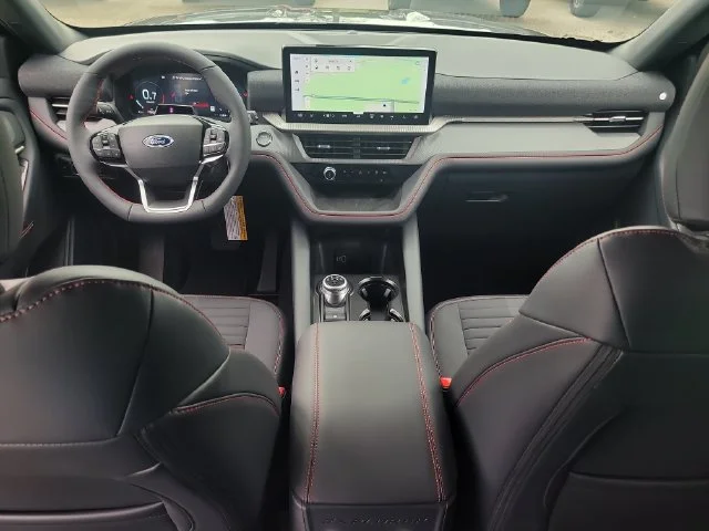 New 2027 Gray Metallic Ford ST-Line image 16
