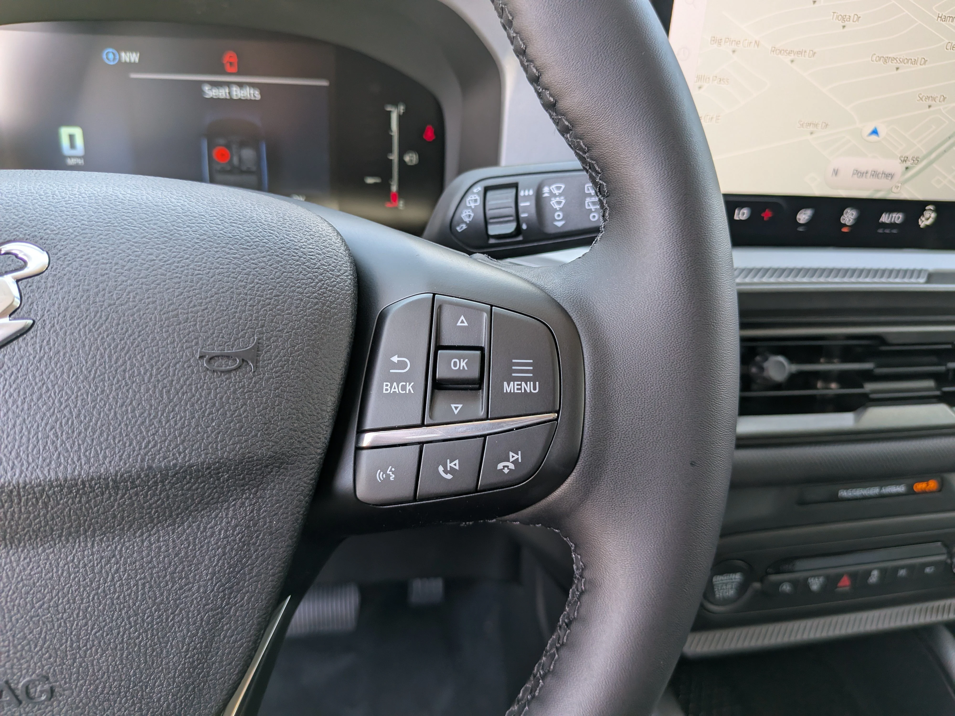 New 2026 Velocity Blue Metallic Ford Outer Banks® image 31