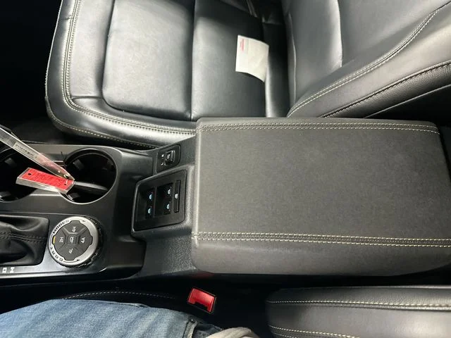 Certified Used 2025 Gray Ford Badlands image 24