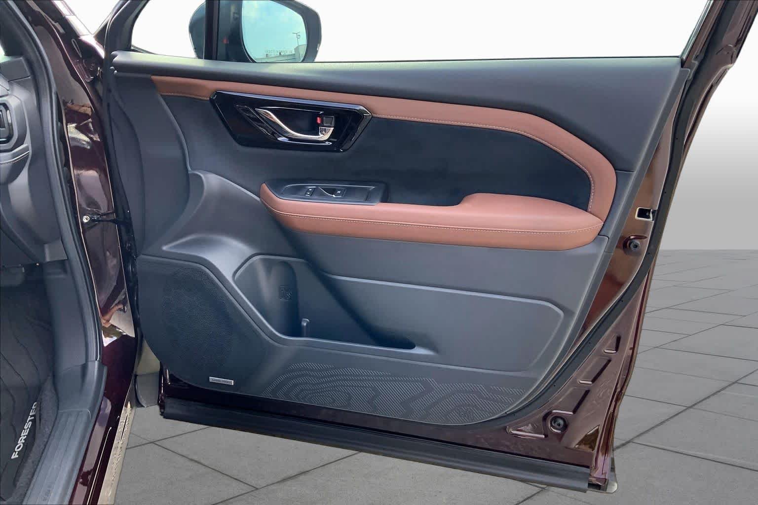 Used 2026 Dark Mahogany Pearl Subaru Touring Hybrid image 20