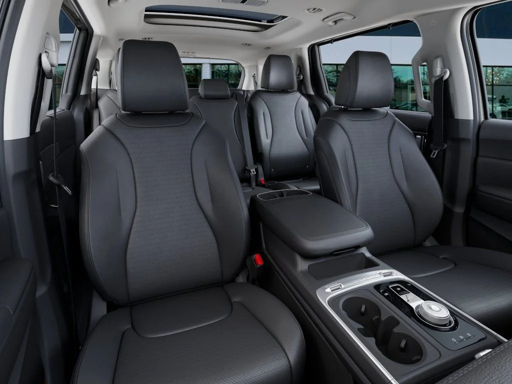 New 2027 Silver Kia SX Prestige image 15