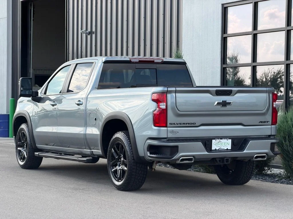 Used 2024 Gray Chevrolet RST image 3