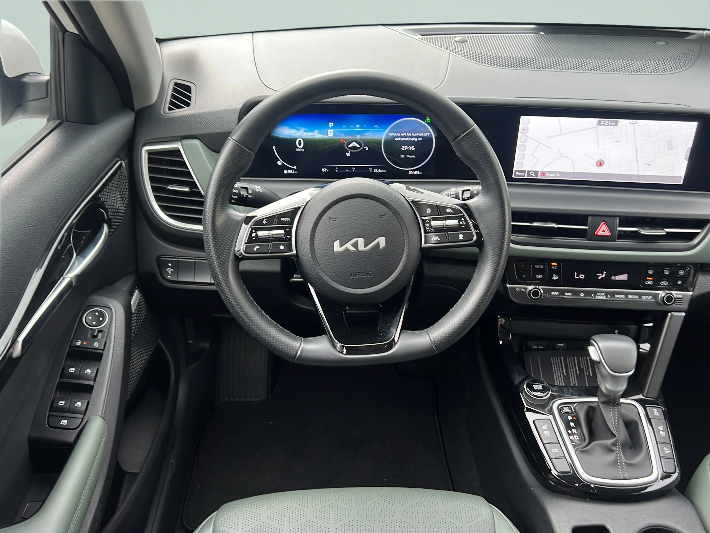 Used 2024 Snow White Pearl Kia SX image 13