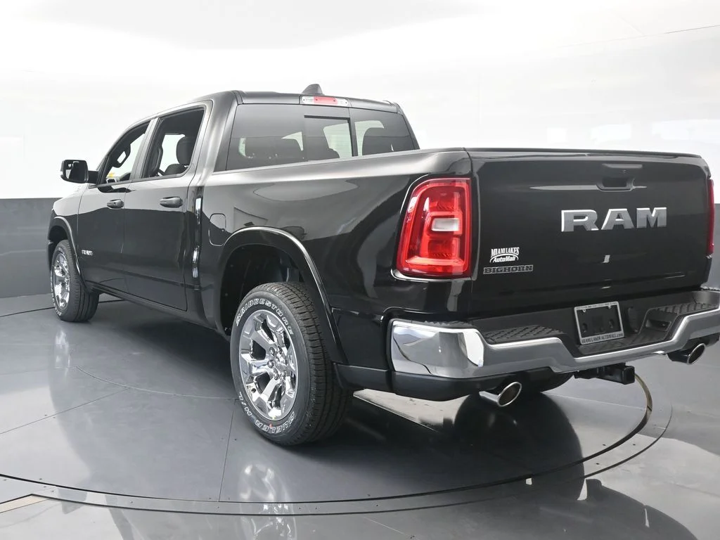 New 2026 Diamond Black Crystal Pearl-Coat Exterior Paint RAM Big Horn/Lone Star image 4