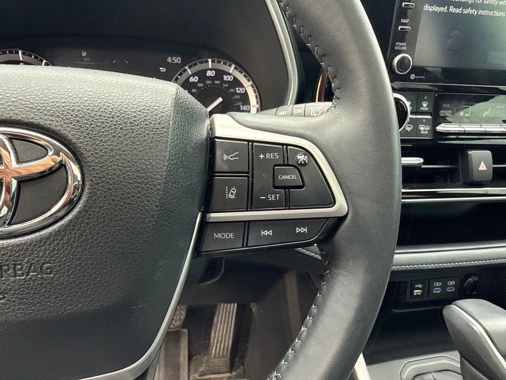 Used 2022 Magnetic Gray Metallic Toyota XLE image 11