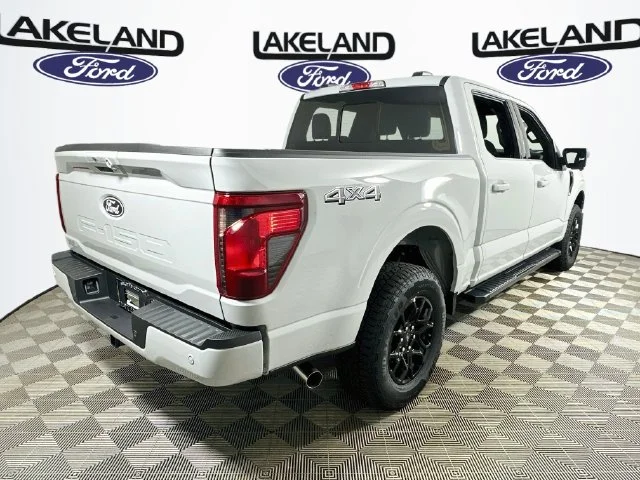 New 2026 White Ford XLT image 3