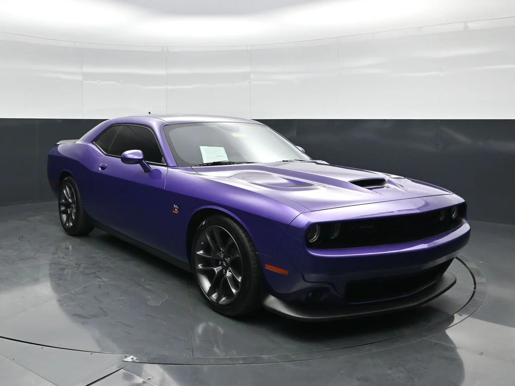 Used 2023 Purple Dodge R/T Scat Pack image 7