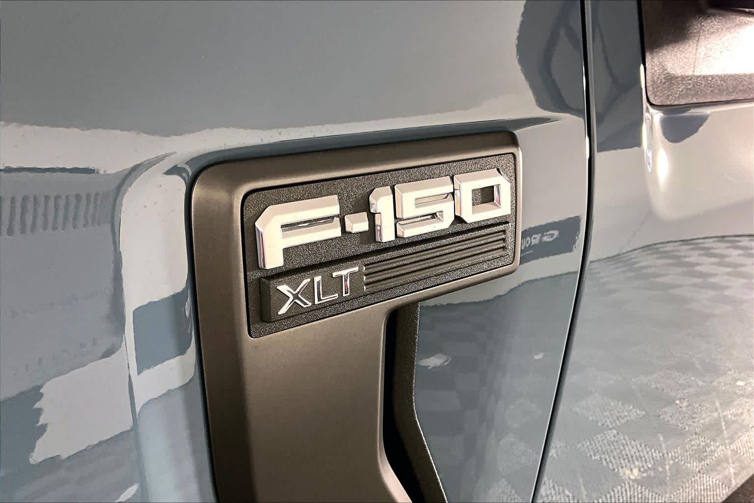 Used 2023 Area 51/Agate Black Ford XLT image 10
