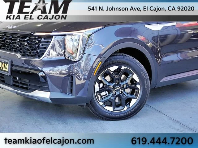 New 2026 Gray Kia S image 3