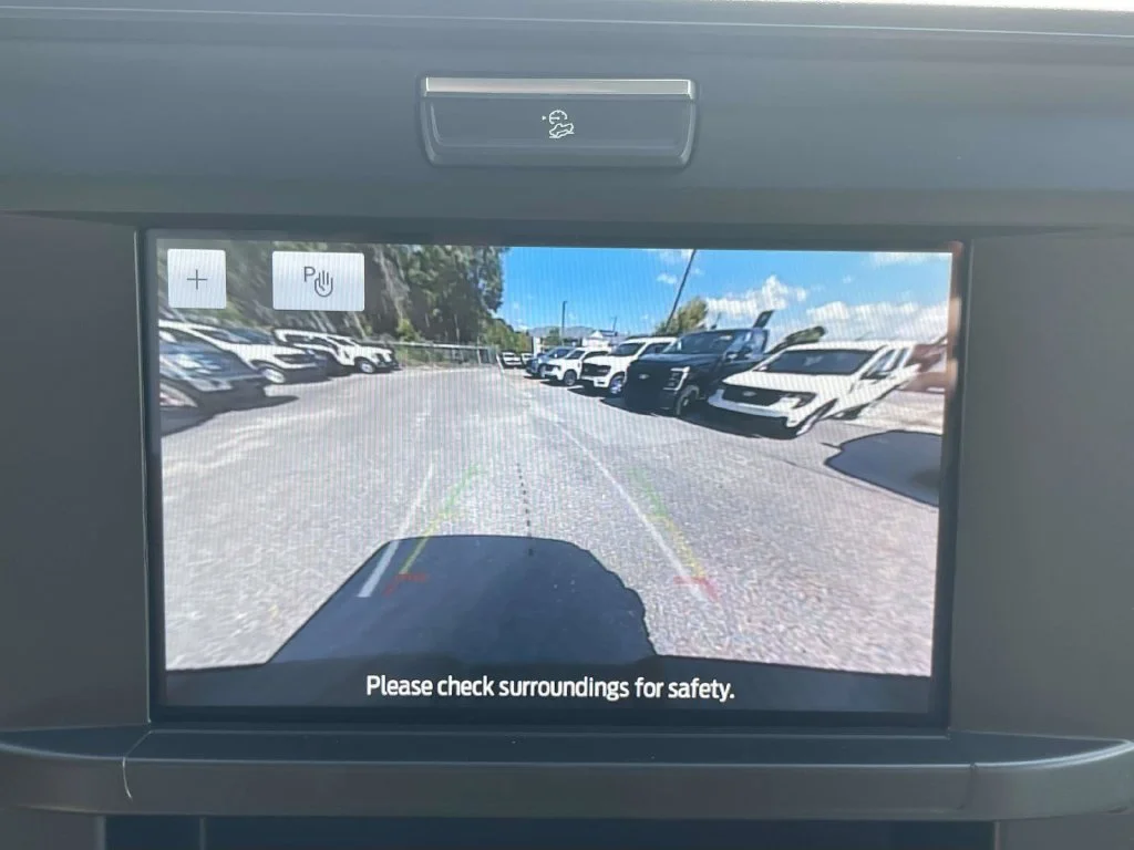 New 2027 White Ford XLT image 19