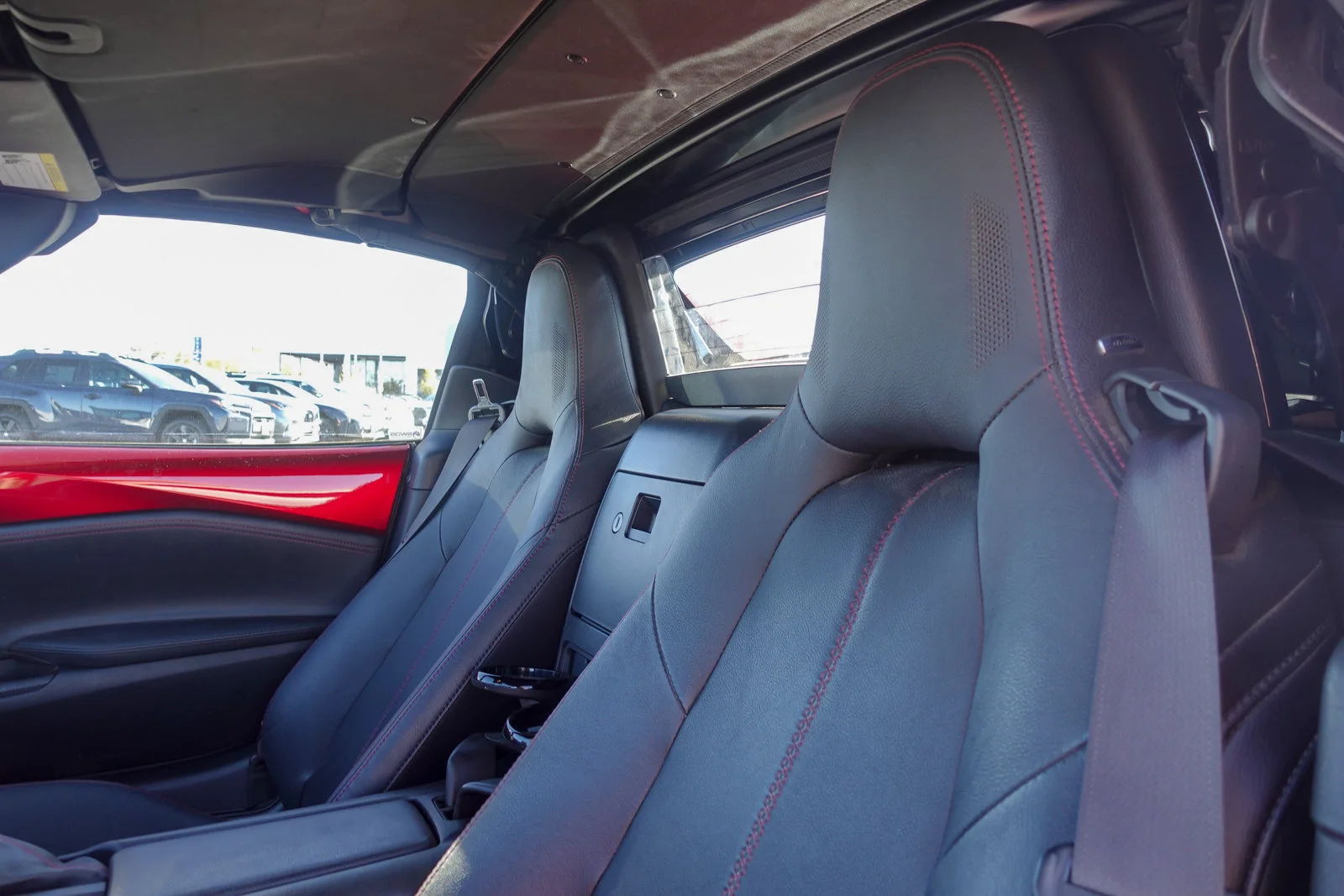 Used 2018 Red Crystal Mazda Grand Touring image 10