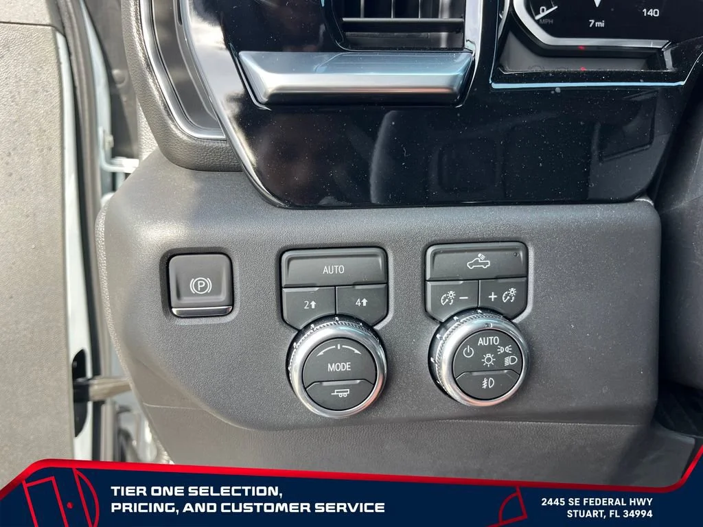 New 2026 Summit White GMC Elevation image 24