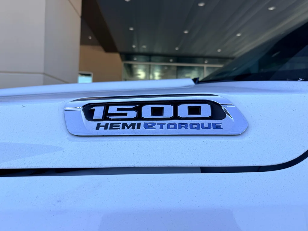 Used 2022 Bright White Clearcoat Ram Laramie image 30
