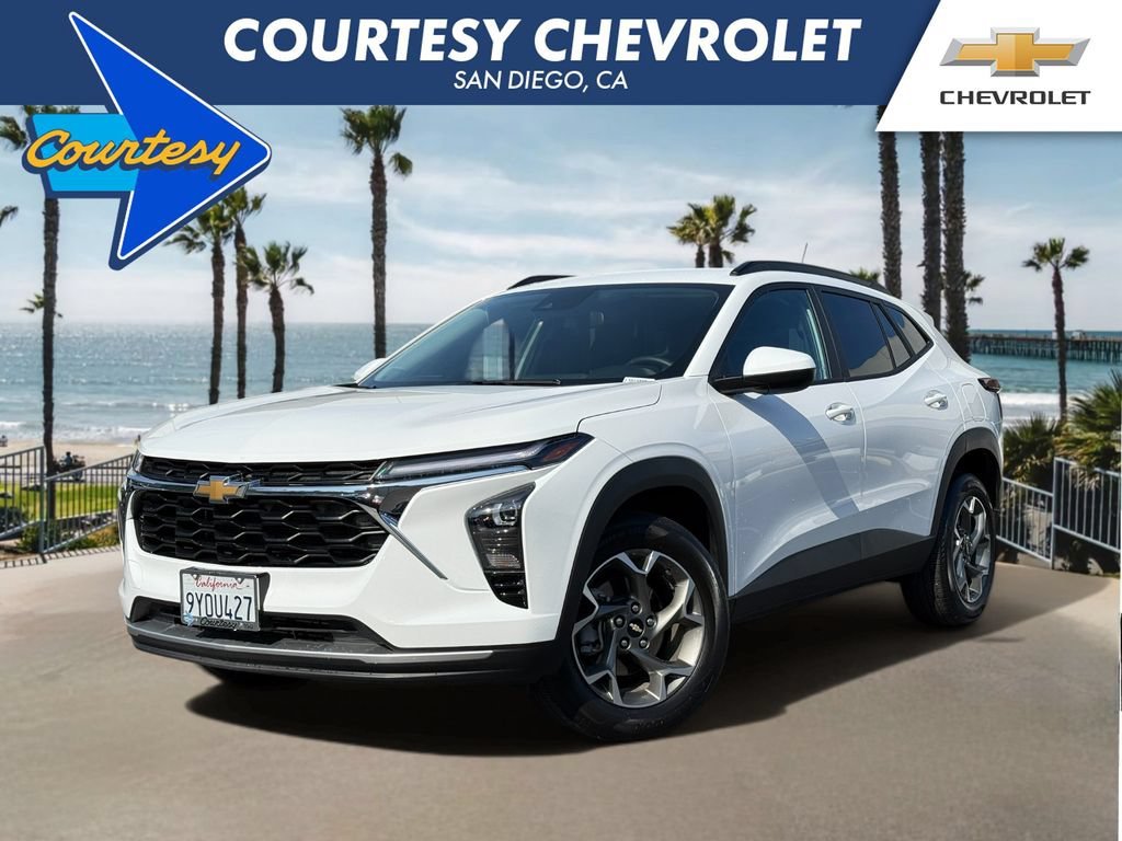 Used 2026 Summit White Chevrolet LT image 1