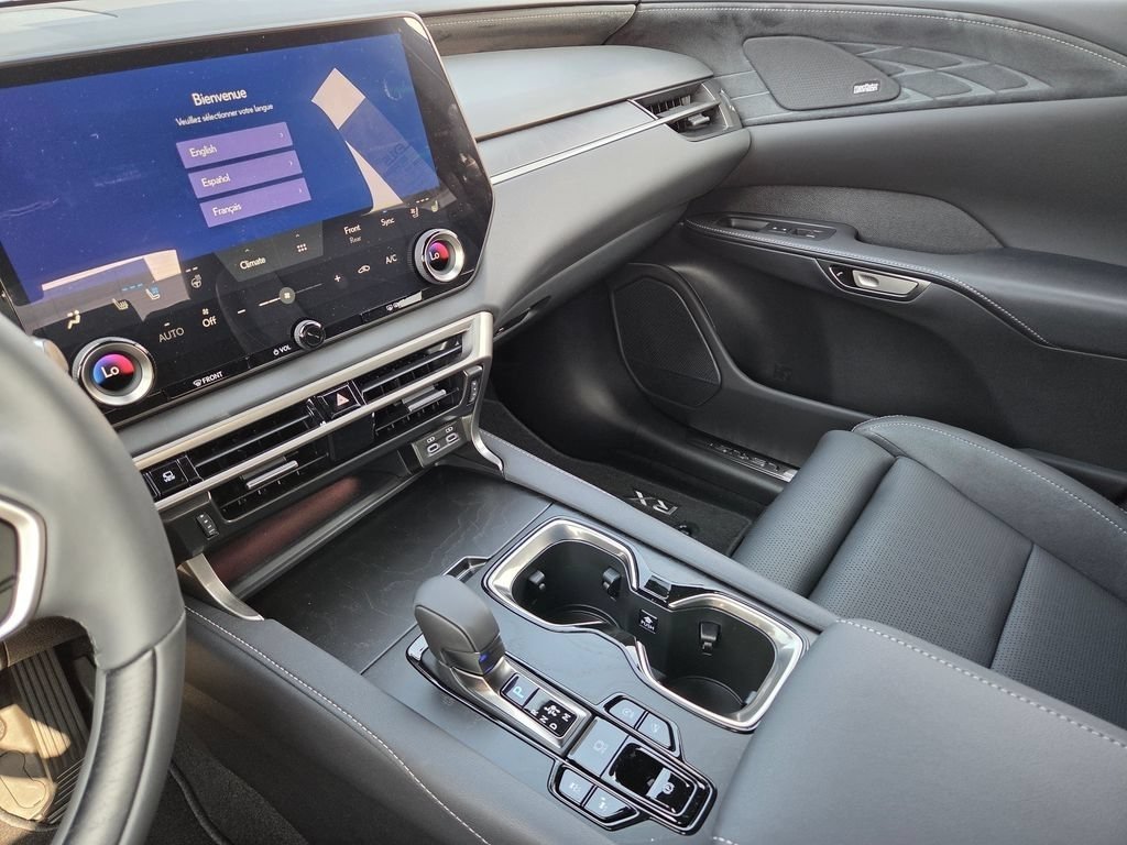 New 2026 Eminent White Pearl Lexus LUXURY image 39
