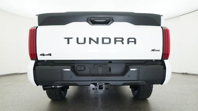 New 2026 Ice Cap Toyota SR5 image 3
