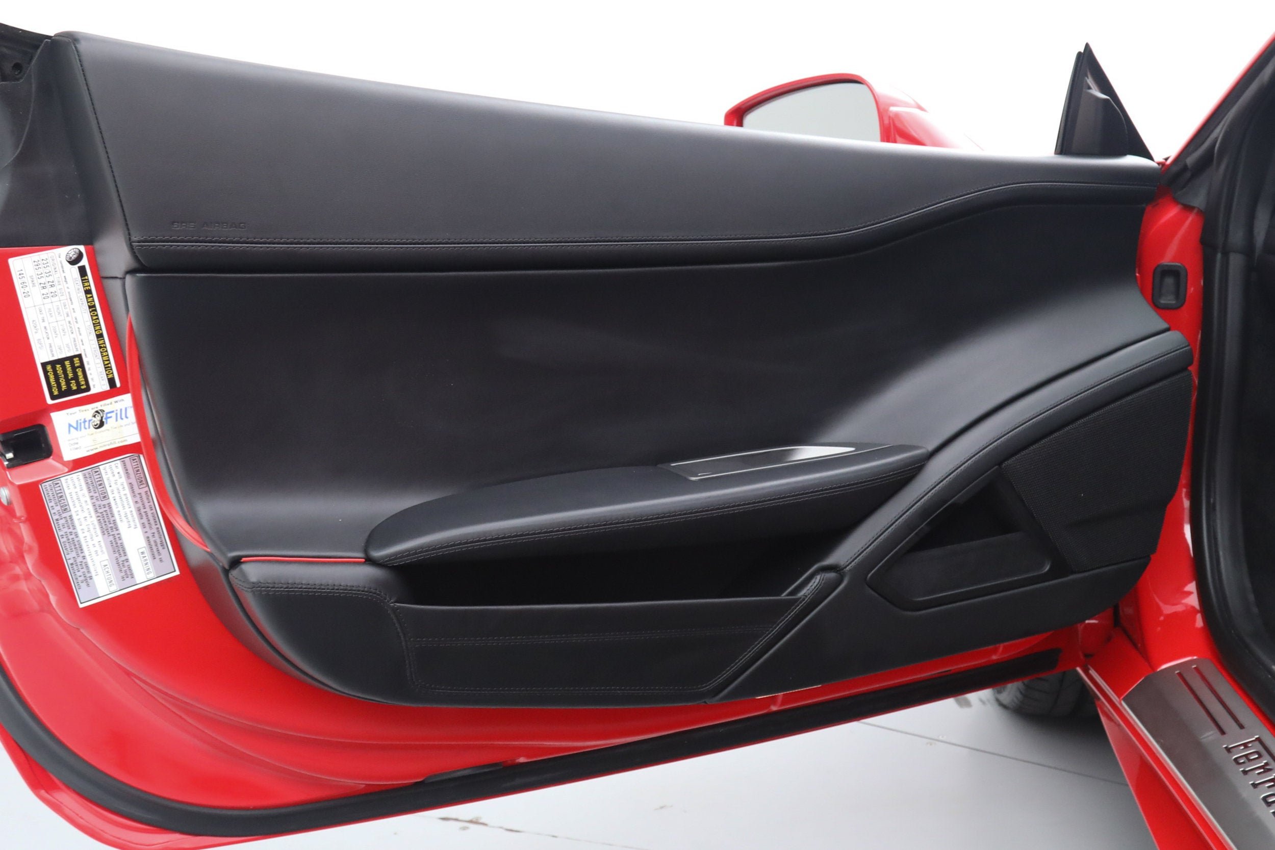 Used 2015 Rosso Corsa Ferrari  image 23