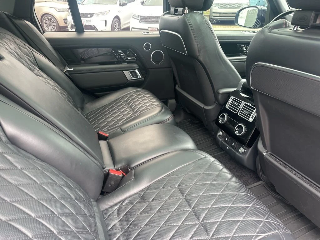Used 2020 Borealis Black Land Rover SVAutobiography image 14