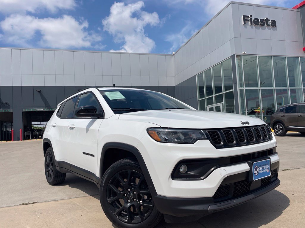 2026 Jeep Compass Latitude Altitude