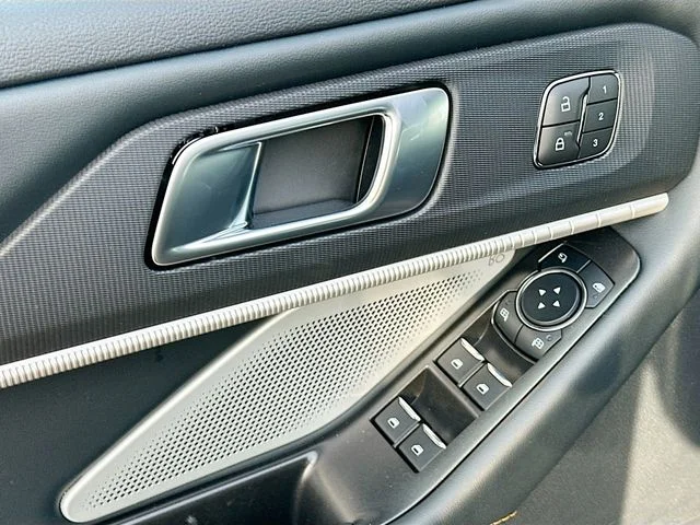 New 2026 Gray Metallic Ford Tremor image 13