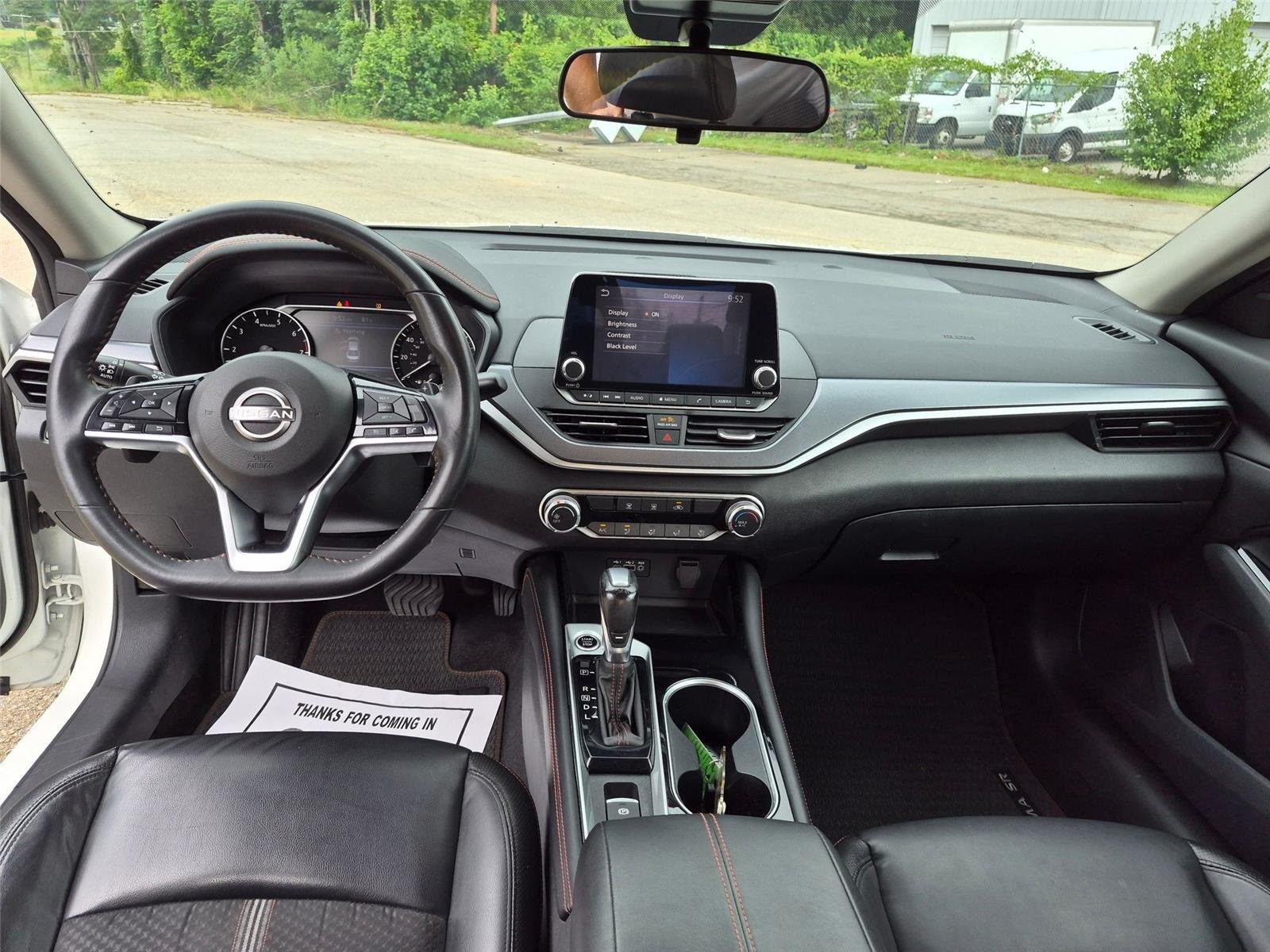 Used 2023 Glacier White Nissan 2.5 SR image 26