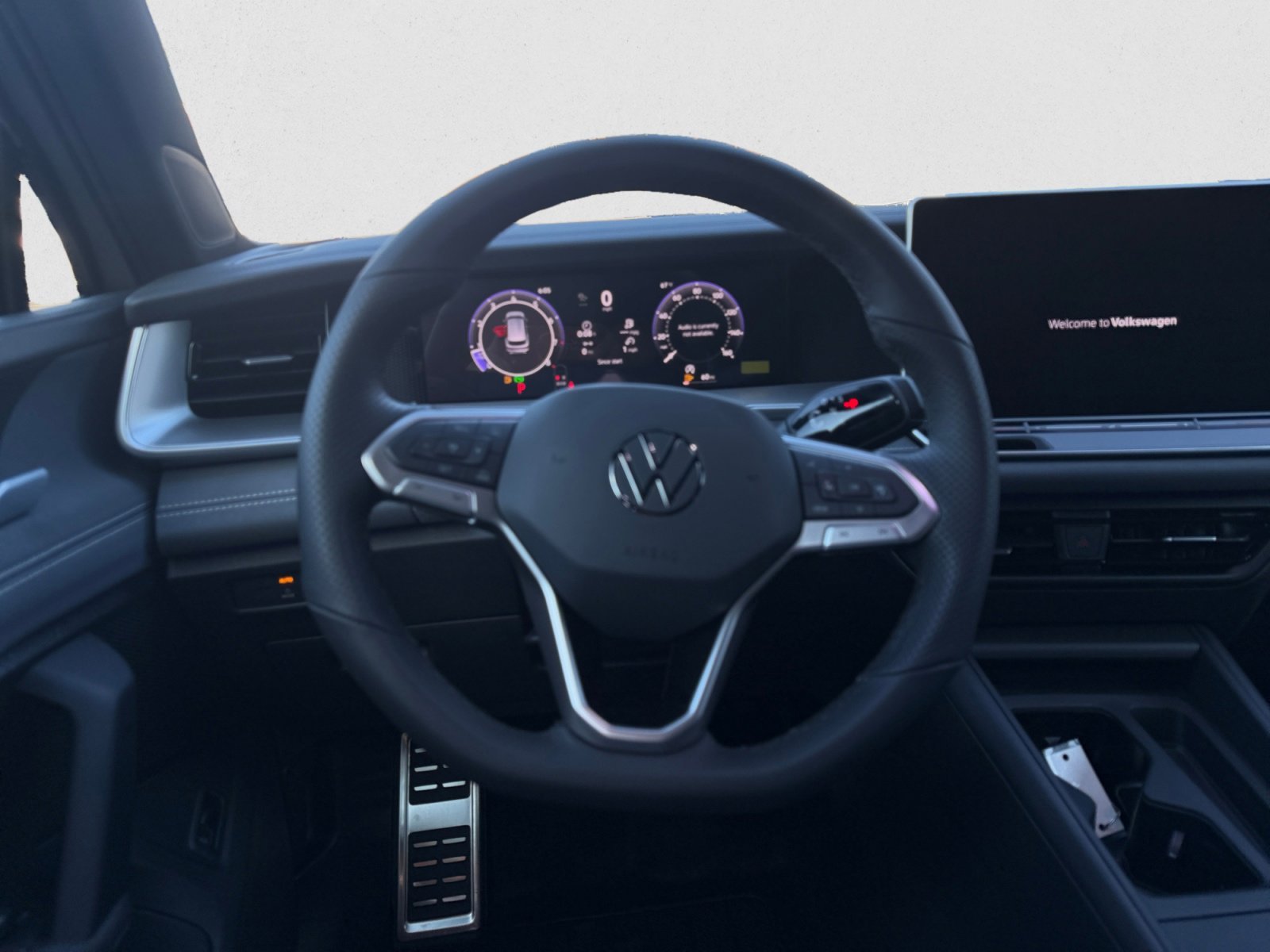 New 2026 Sandstone Volkswagen SE R-Line Black image 12