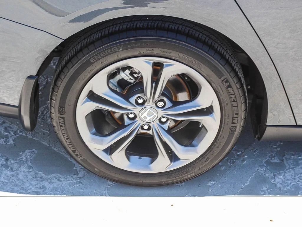 Certified Used 2024 Meteorite Gray Metallic Honda EX image 9