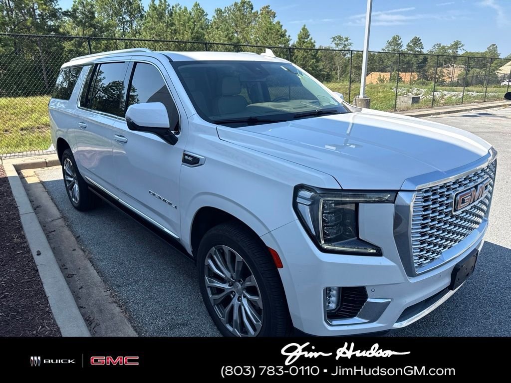 Used 2023 White GMC Denali image 4
