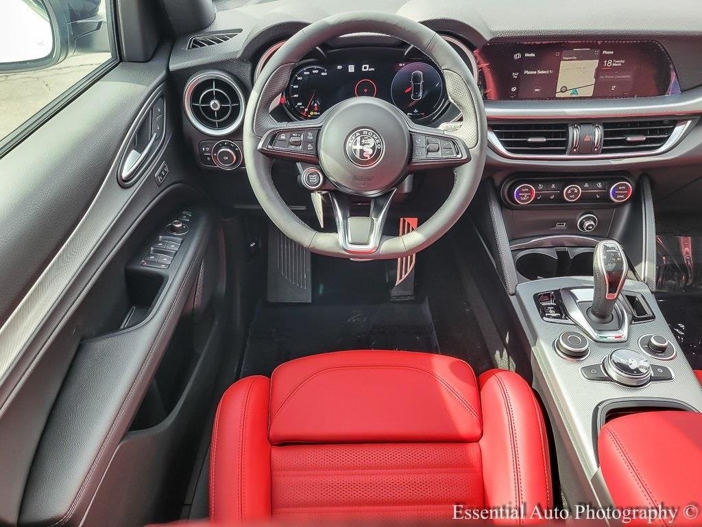 2025 ALFA ROMEO STELVIO - Image 10