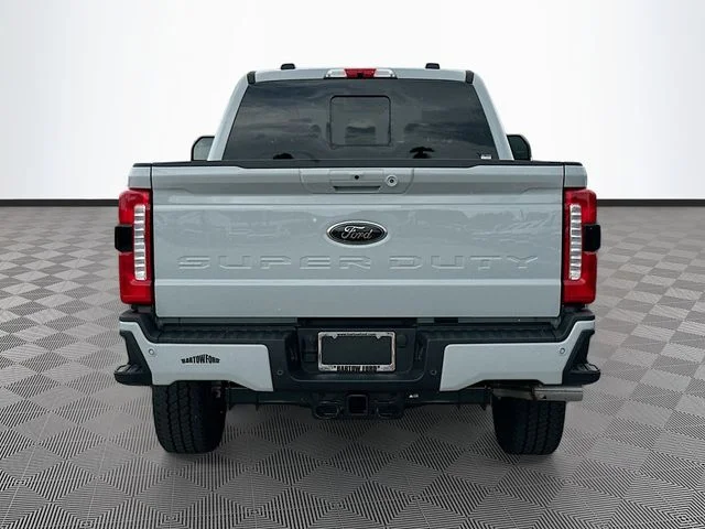 New 2026 Avalanche Ford Lariat image 5