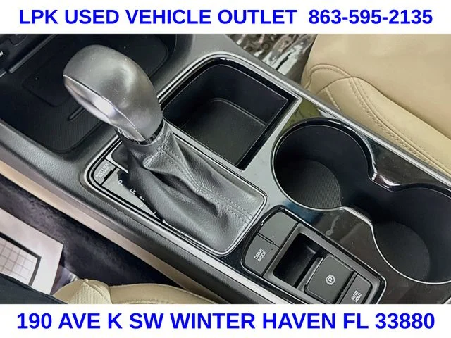 Used 2019 Black Hyundai SEL image 16
