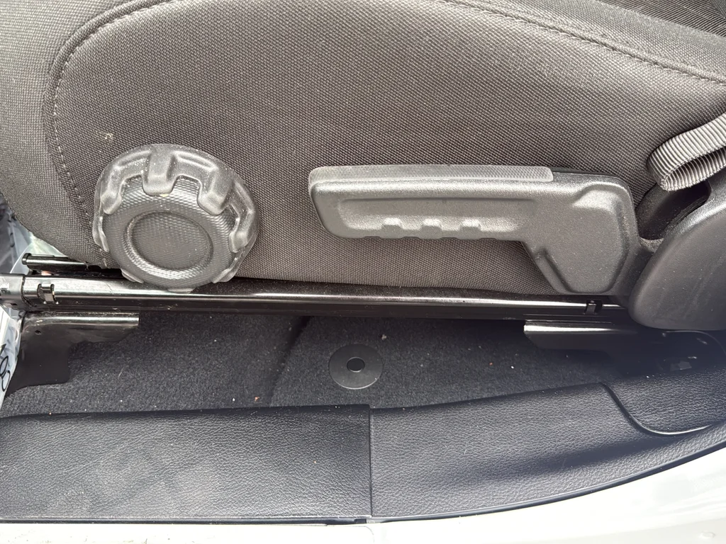 Used 2026 White Jeep Mojave image 18