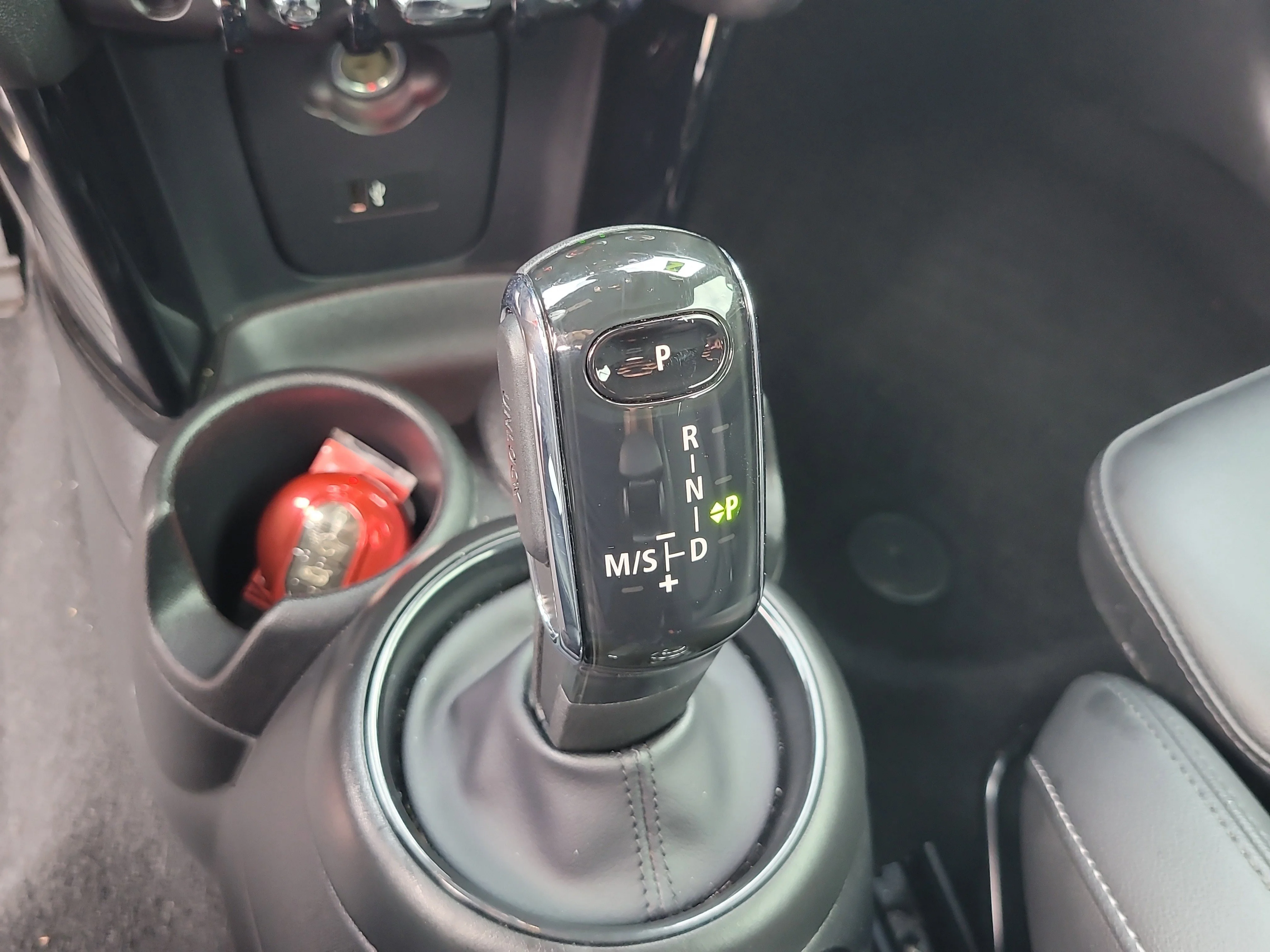 Used 2022 Chili Red MINI Cooper S image 22