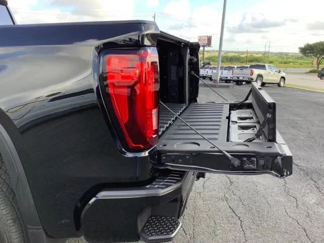 2026 GMC Sierra 1500 Denali Ultimate - Photo 12