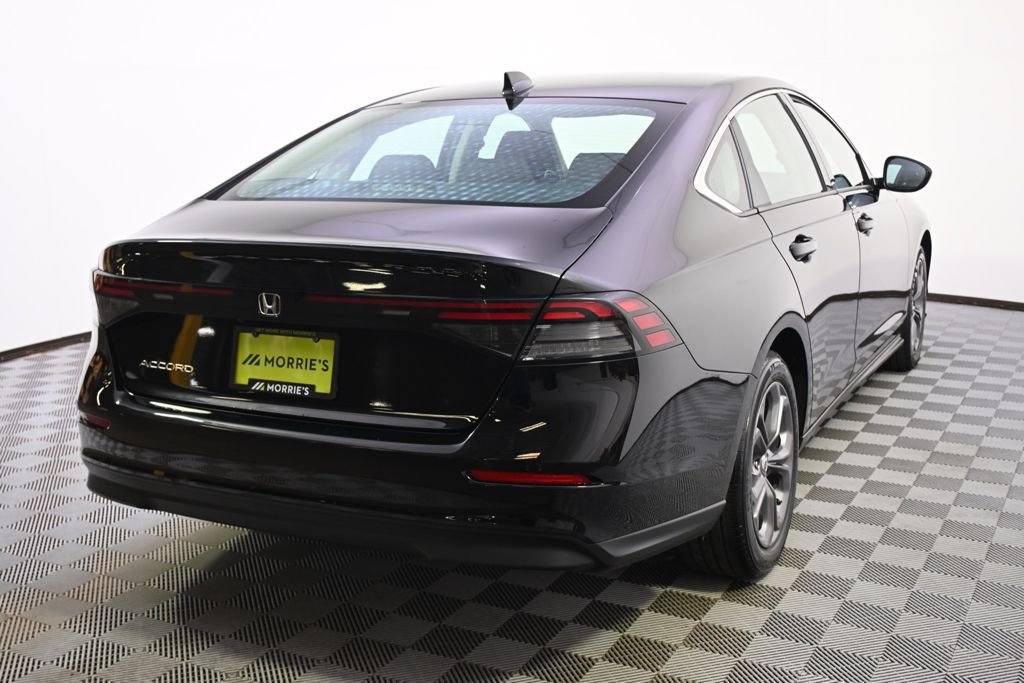 Used 2024 Crystal Black Pearl Honda EX image 6