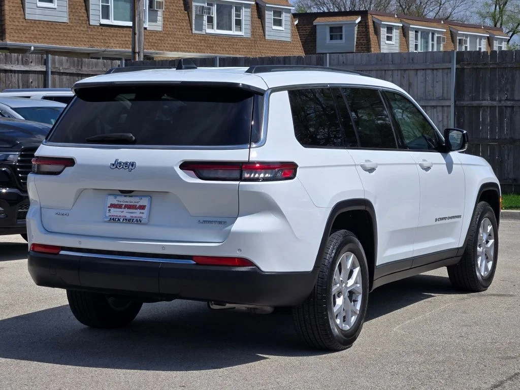 Certified Used 2023 White/off-white Jeep Limited image 12