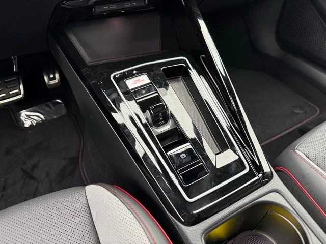 New 2026 Black Volkswagen 2.0T SE image 13