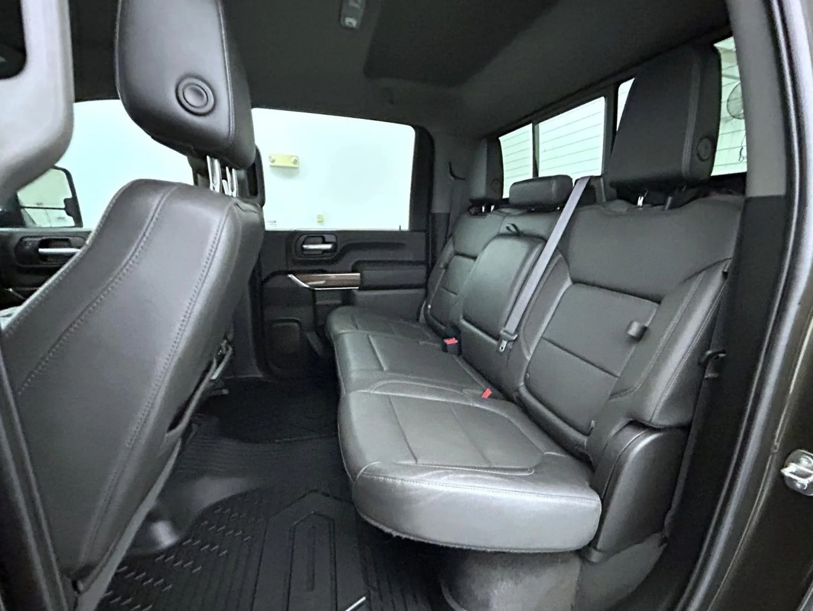 Used 2022 Green Chevrolet LT image 19