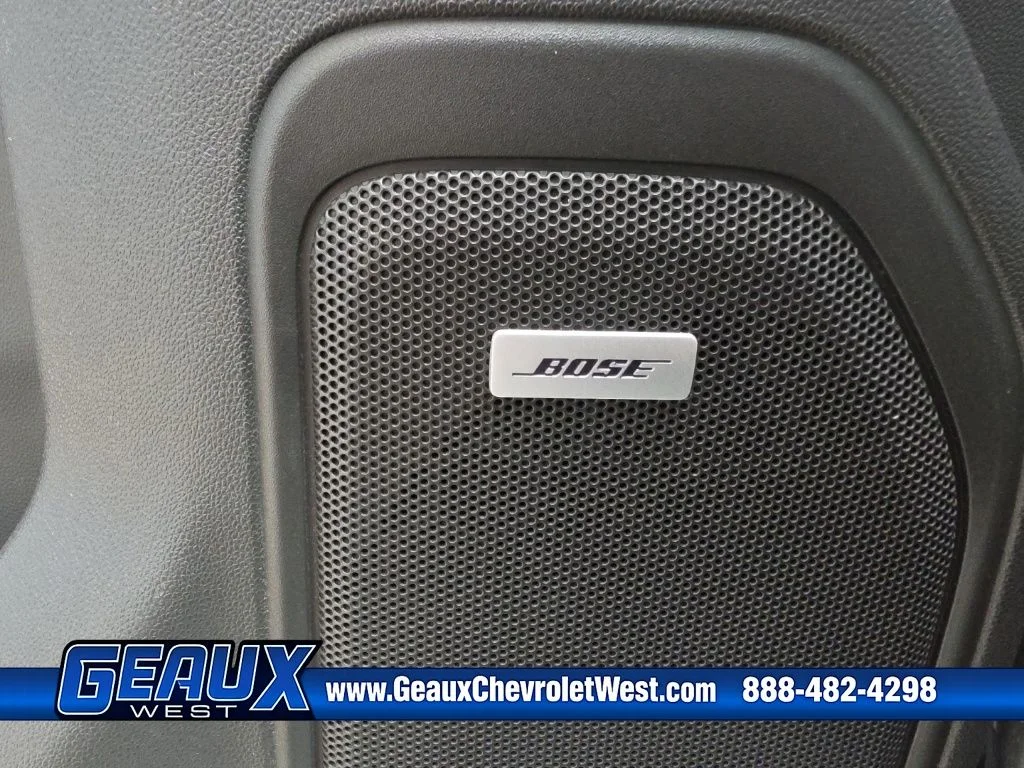 Used 2020 Gray GMC SLT image 23