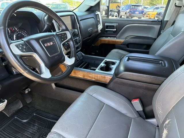 Used 2014 Silver GMC SLT image 17