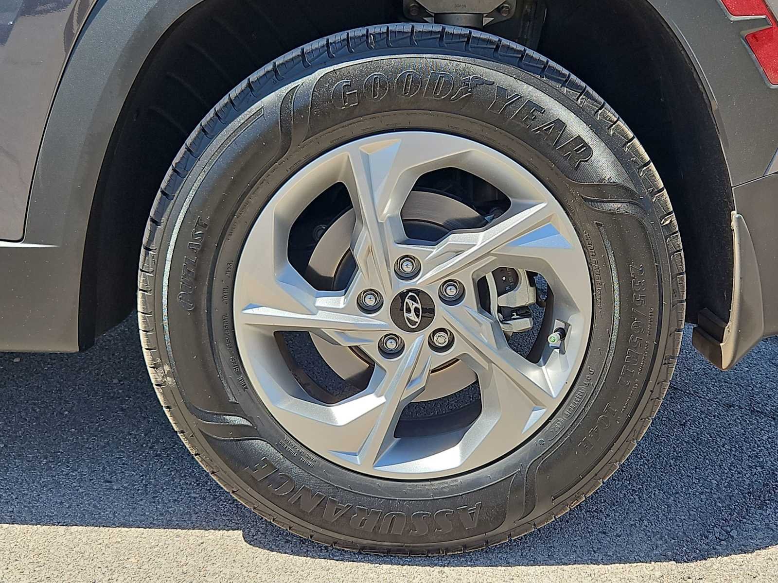 Certified Used 2024 Titan Gray Hyundai SEL image 13
