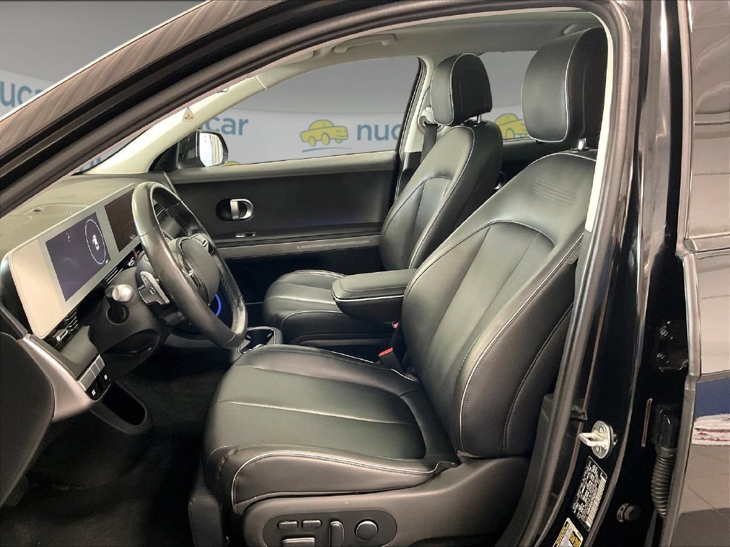 Used 2024 Black Hyundai Limited image 10