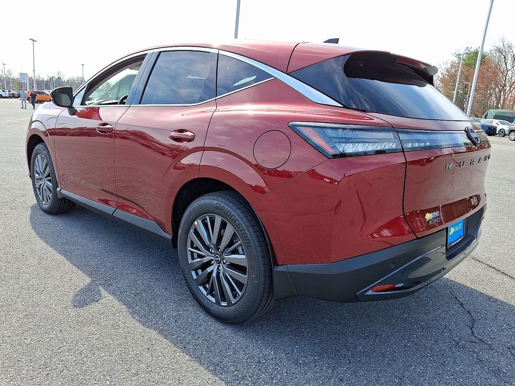 New 2026 Red Nissan SL image 3