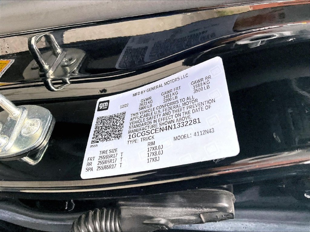 Used 2022 Black Chevrolet LT image 35