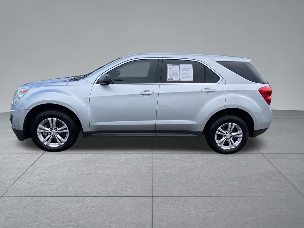 Used 2013 Silver Chevrolet LS image 4