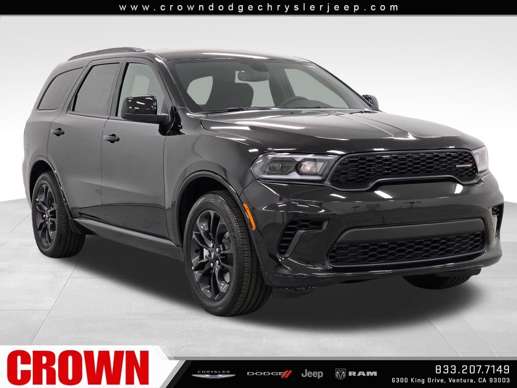 New 2026 Diamond Black Clear-Coat Exterior Paint Dodge GT image 3
