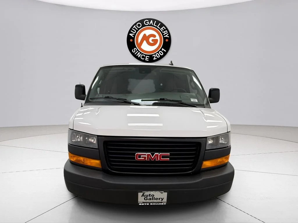 Used 2025 White GMC Work Van image 9