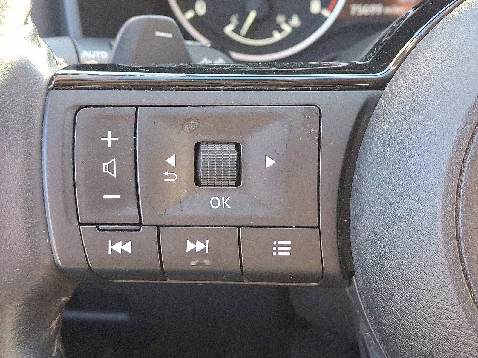 2021 Nissan Rogue SL - Photo 22