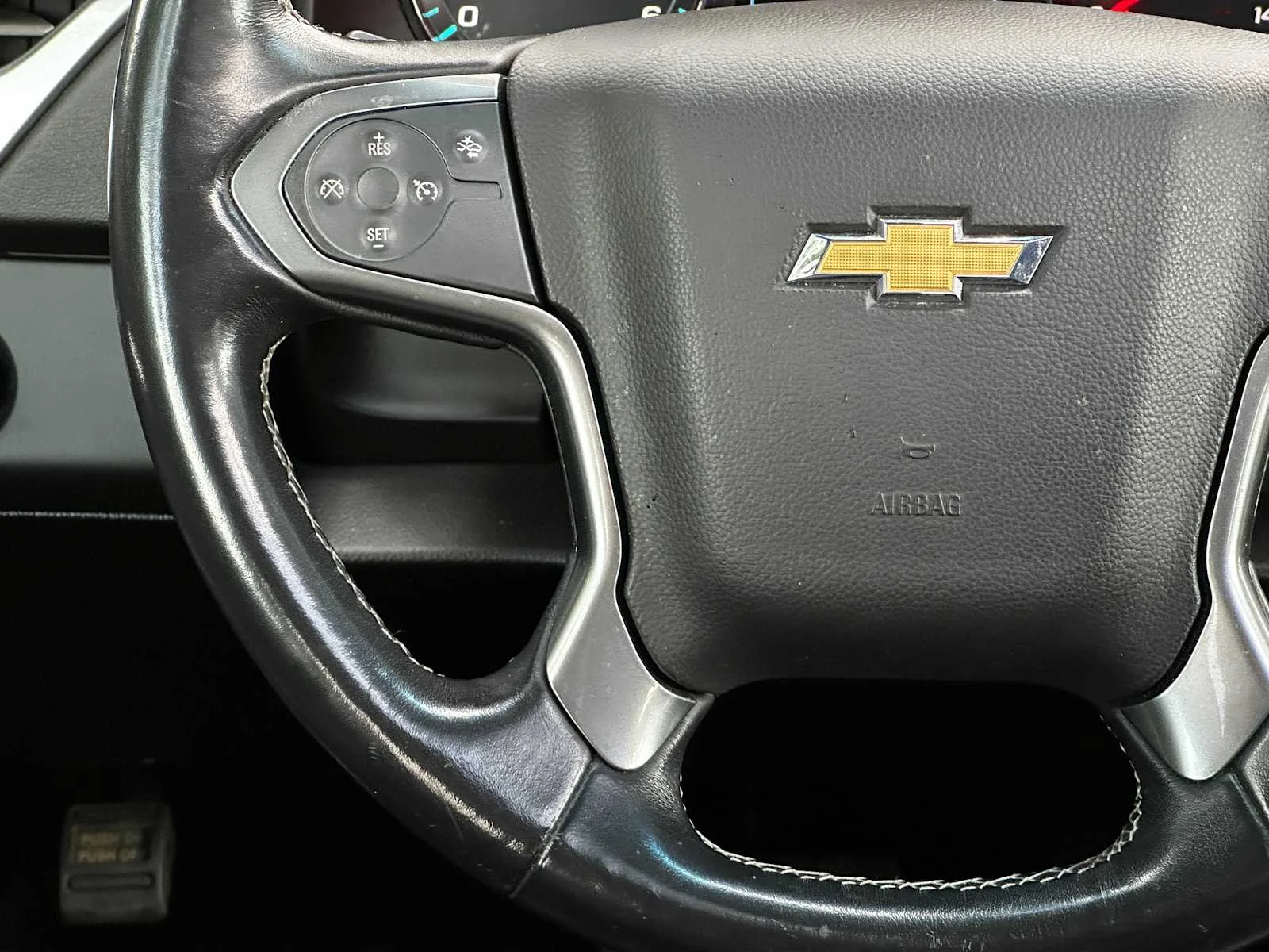 Used 2019 BLACK Chevrolet LT image 20