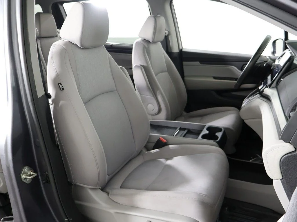 Used 2019 Modern Steel Metallic Honda EX image 30